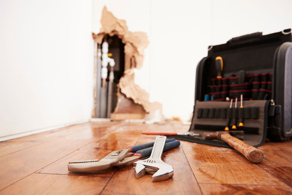 How to Spot Early Signs of Water Line Damages: A Comprehensive Guide 1 How to Spot Early Signs of Water Line Damages: A Comprehensive Guide